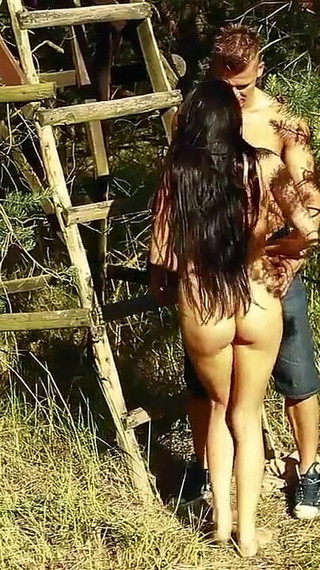 مشاهد جنسية عالية الجودة - جريئة! - حب الصيف الأول 02 الجزء الناعم رقم 3