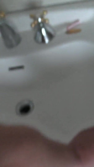 اللعنة الشرج الحمام