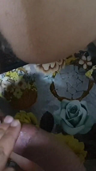 لقد مارست الجنس معها. استمع إلى صوتها الحنين. اههههه