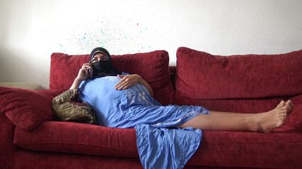 قرنية ناضجة مسلم جبهة تحرير مورو الإسلامية يحب لها ربيب الديك