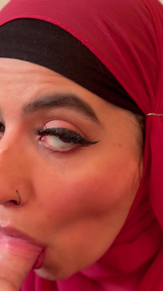 عاليه ياسين تحاول عدم ابتلاع نائب الرئيس لإخوتها غير الأشقاء