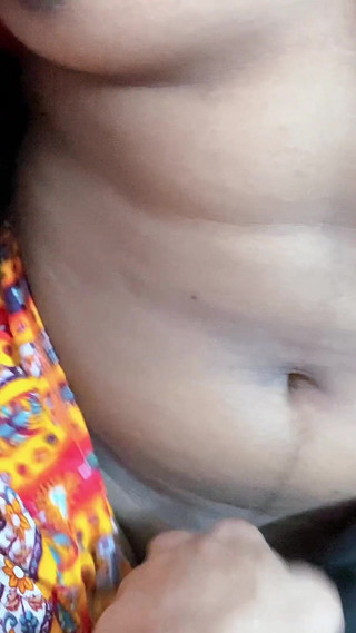 بلدي مثير كلية Bestie تأتي إلى منزلي استغل من قبل صديقها ديك كبيرة